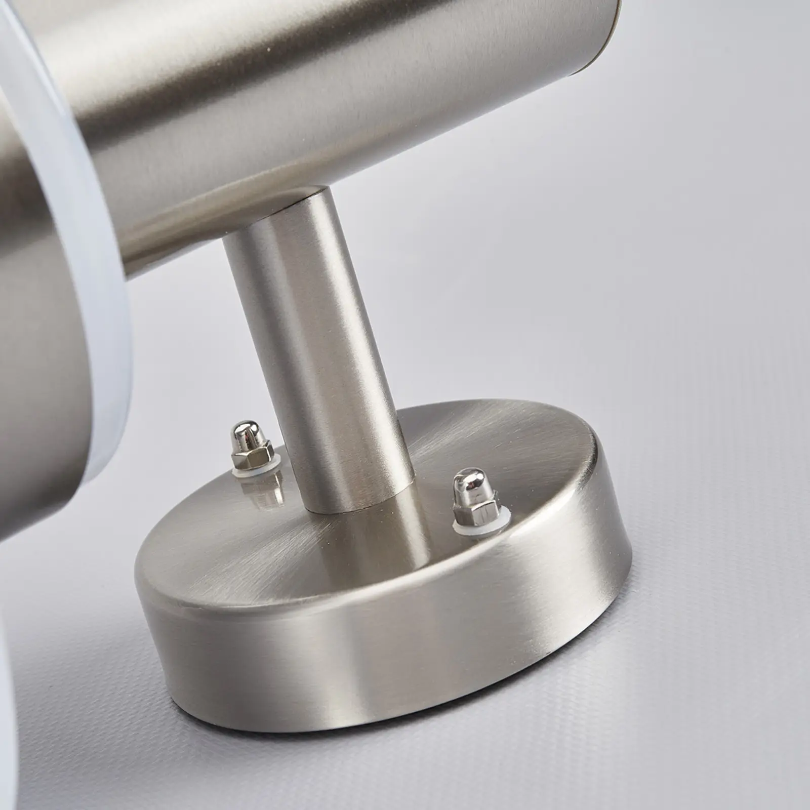 Dekoratyvinis LED nerūdijančio plieno lauko sieninis šviestuvas Lillie