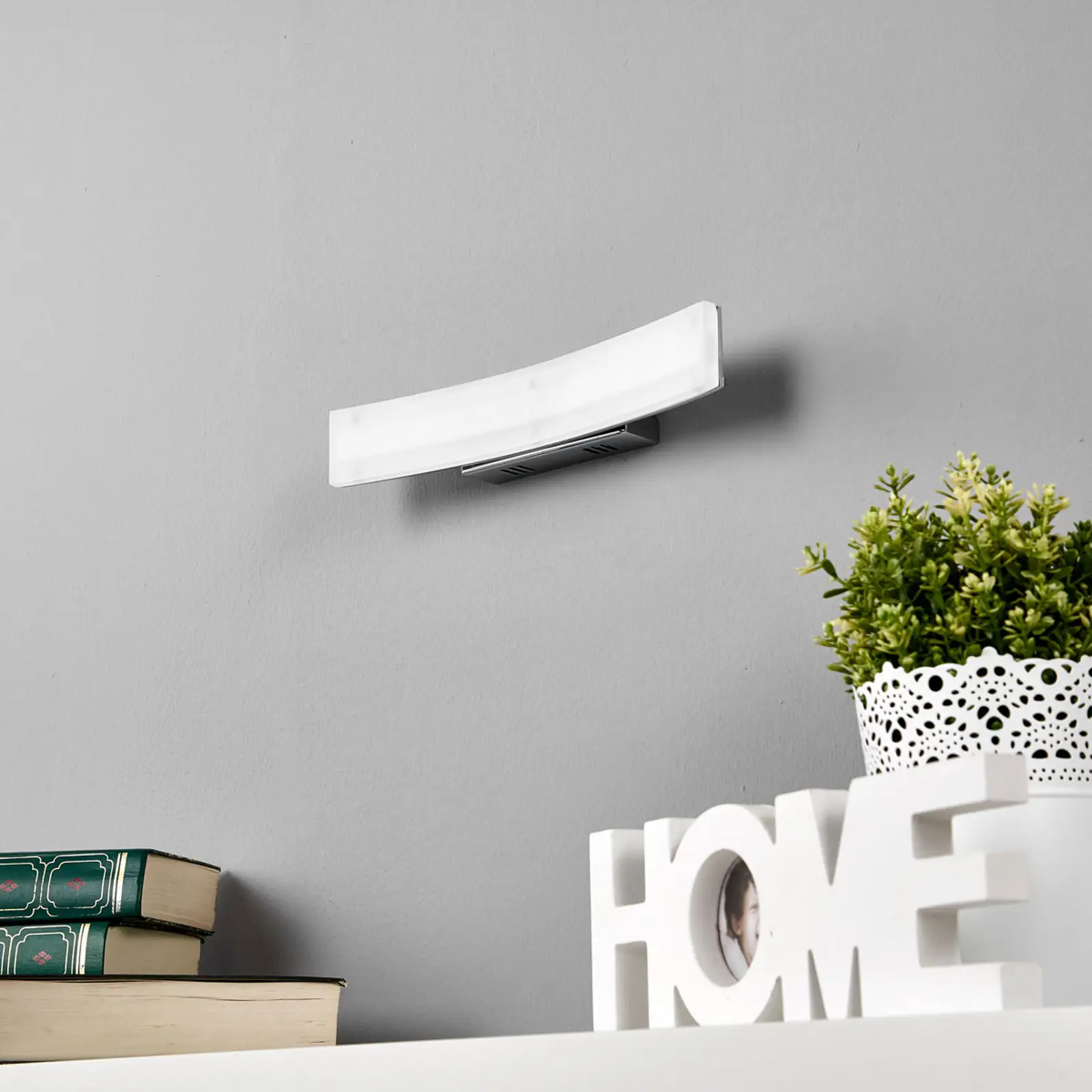 Lorian LED sieninis šviestuvas