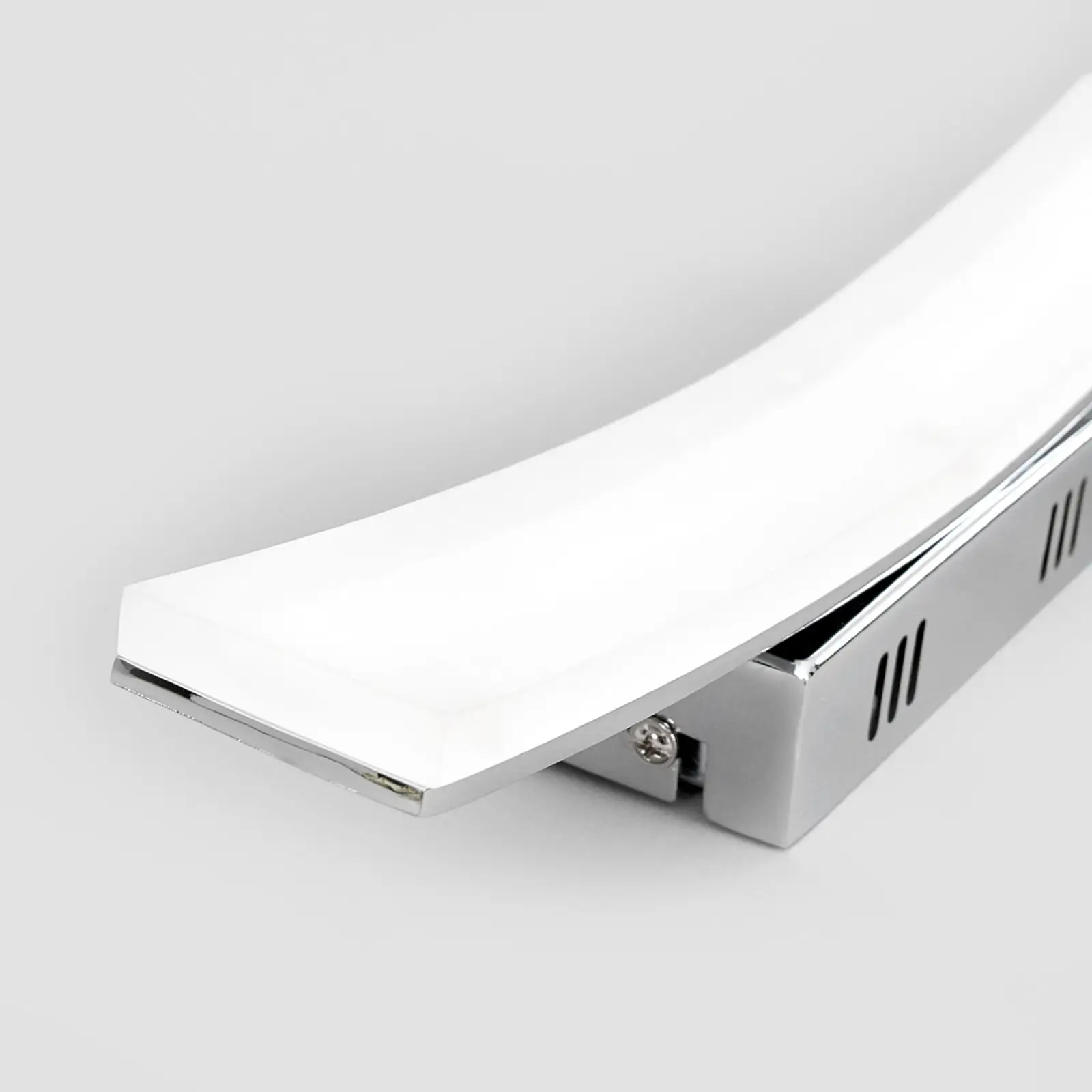 Lorian LED sieninis šviestuvas