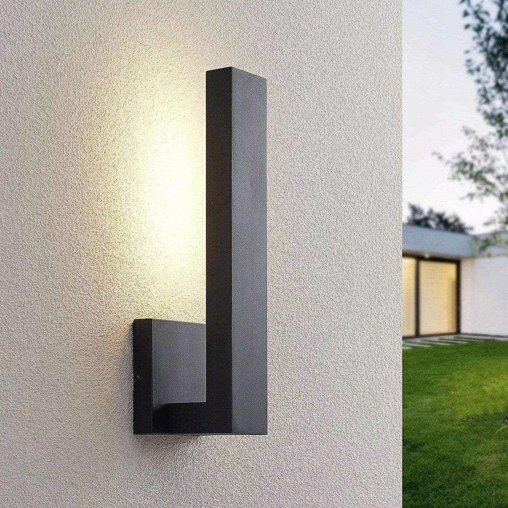 LINDBY Isadore A + IP44 lauko sieninis šviestuvas