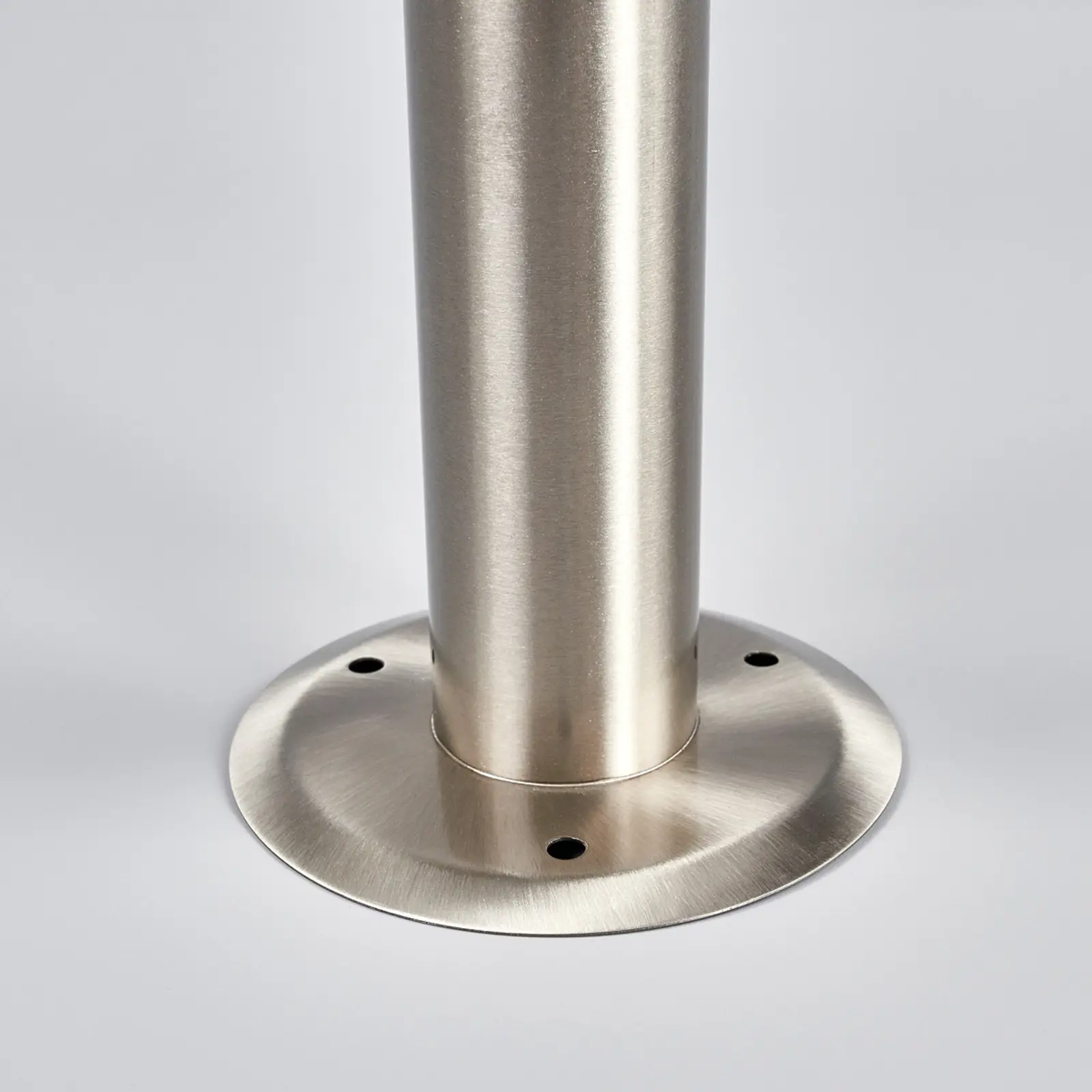 Lindby pjedestalo lempa Vedran