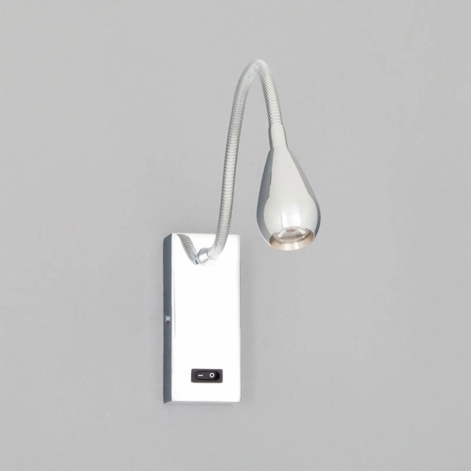 Lindby Rasmus LED sieninis šviestuvas chromo