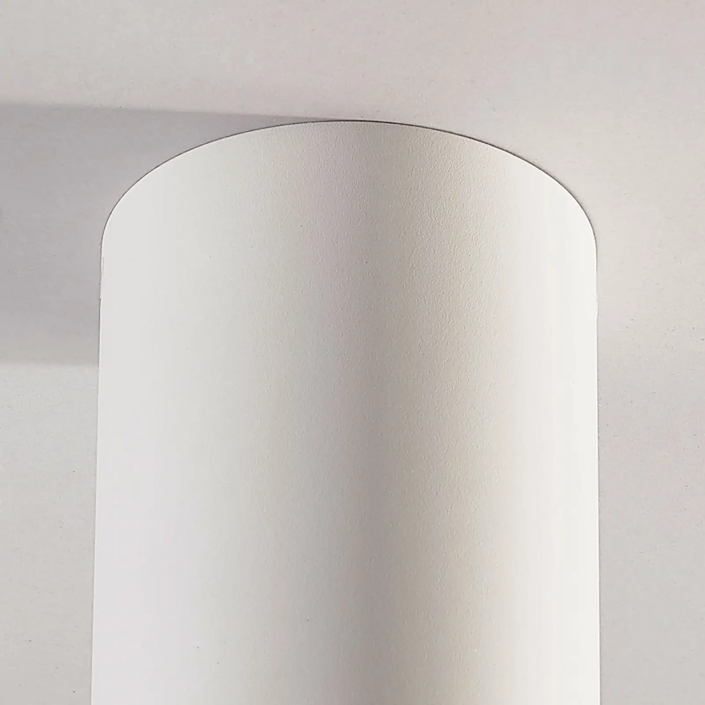 Paviršinis lubų prožektorius Jolina, baltas