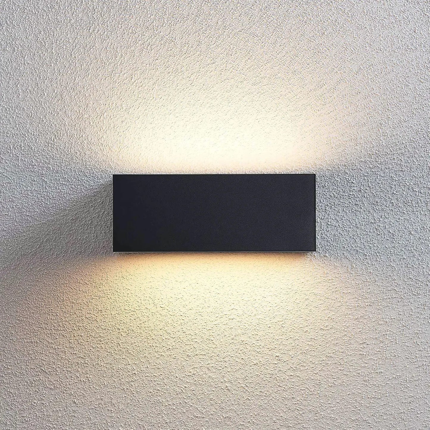 LED lauko sieninis šviestuvas Nienke, IP65, 23 cm
