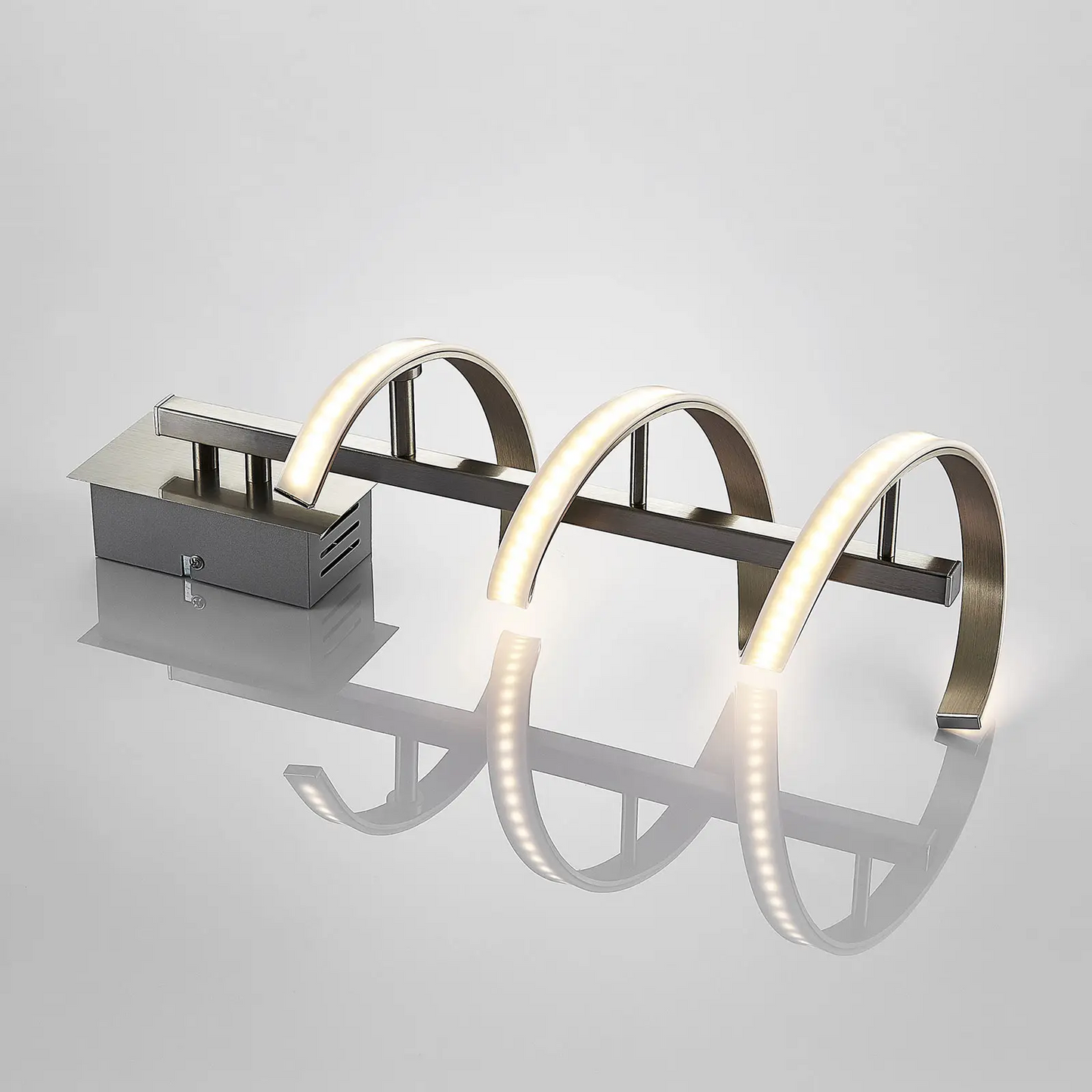 Susuktas LED sieninis šviestuvas Pierre