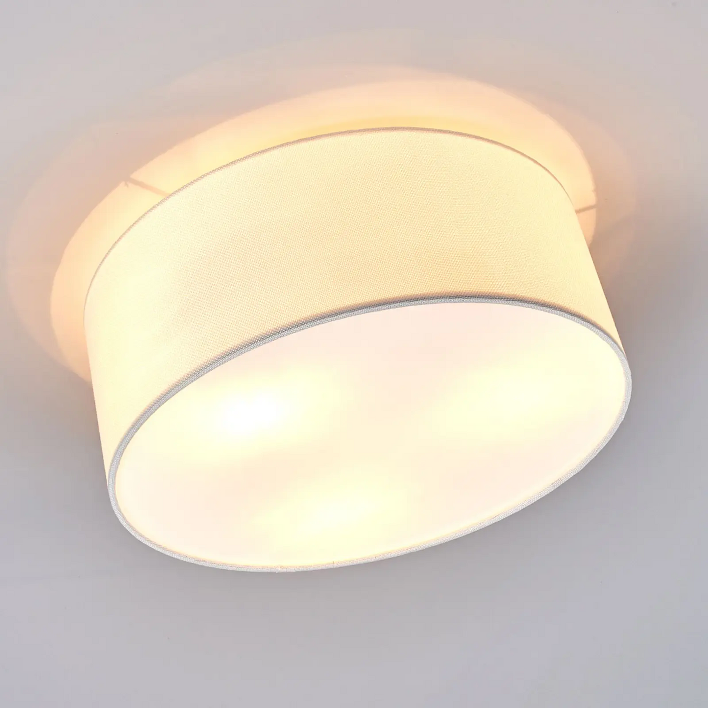 Balto audinio lubinis šviestuvas Henrika