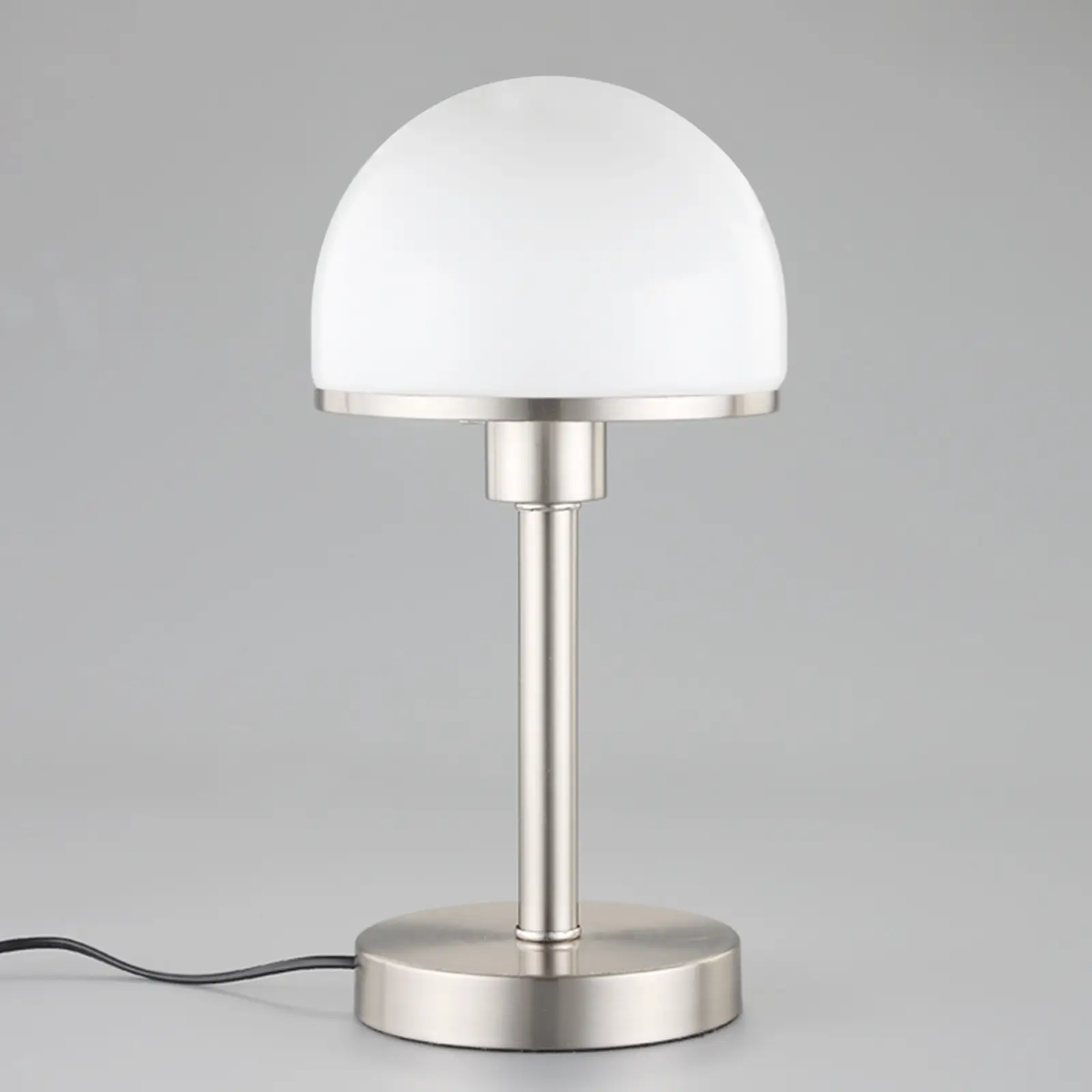 Stalinis šviestuvas Jolie su stiklo gaubtu prisilietimo funkcija