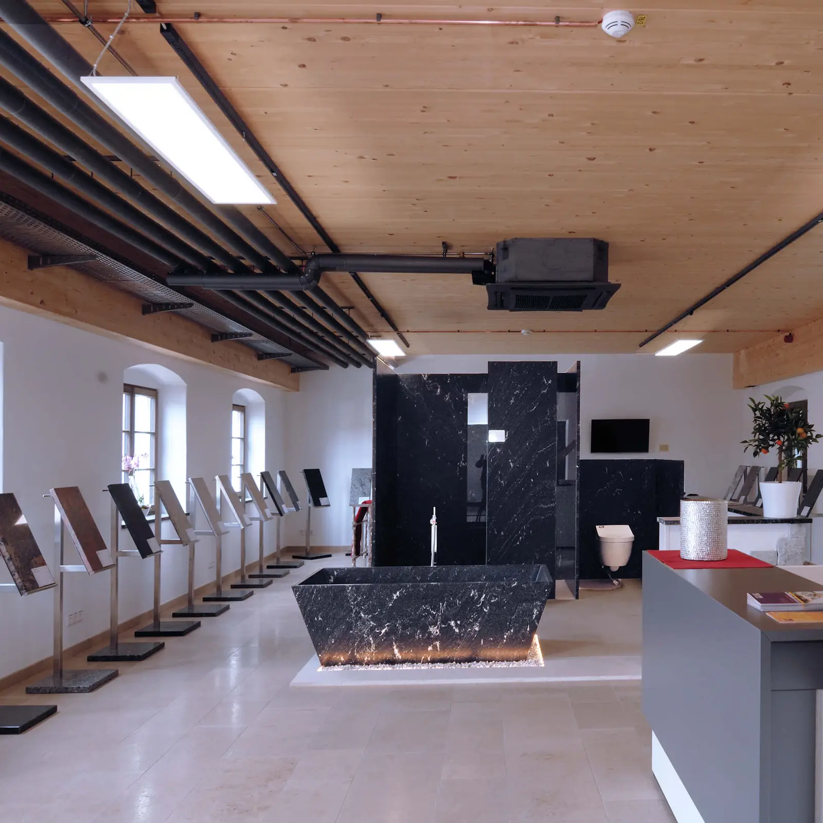 Deko-Light LED skydelio skaidrus LED pakabinamas šviestuvas