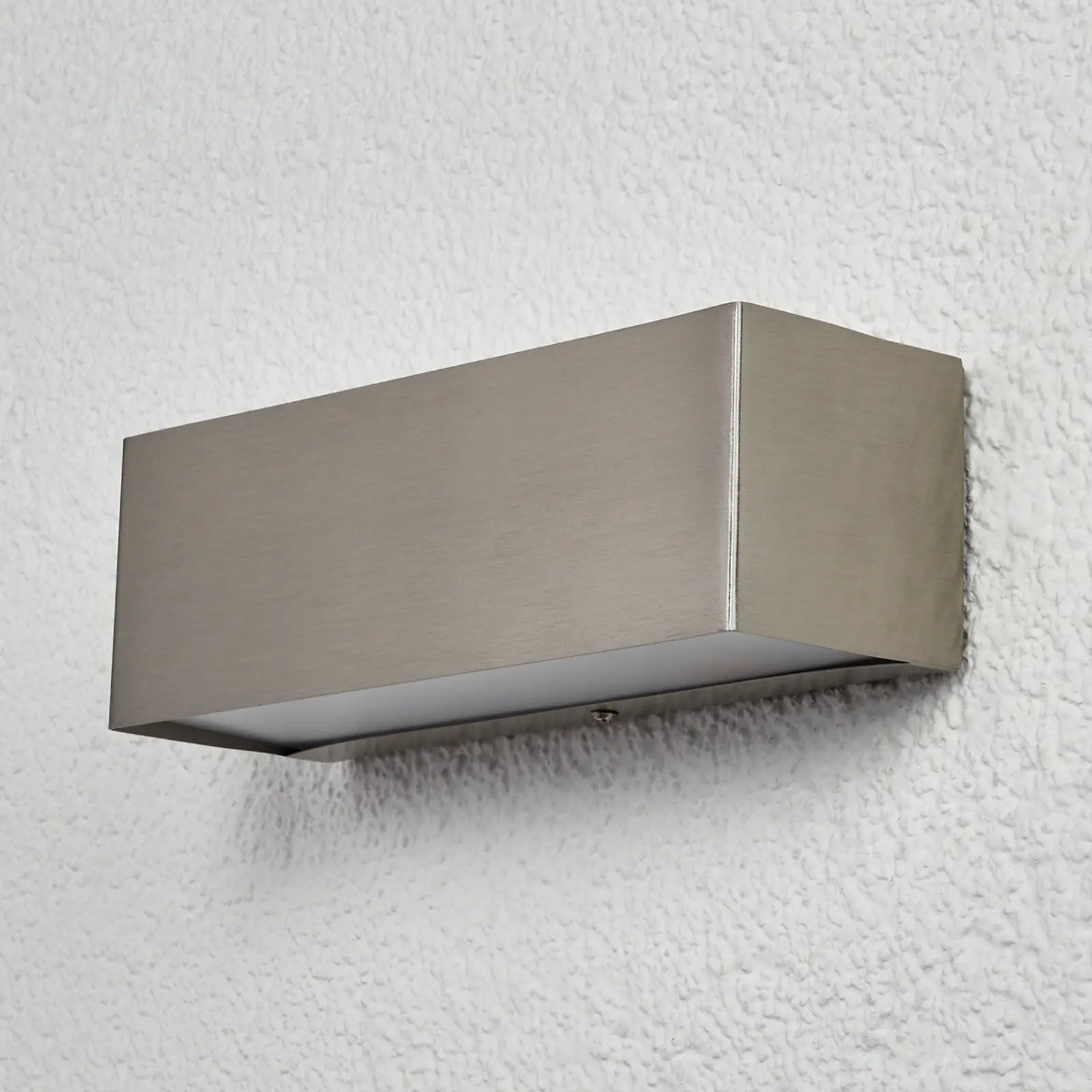 Stačiakampis sieninis šviestuvas Alicja skirtas naudoti lauke