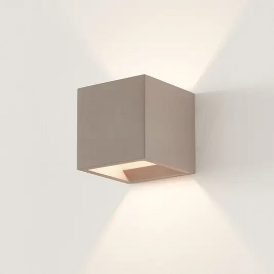 Lindby Jayden kvadrato formos sieninis šviestuvas