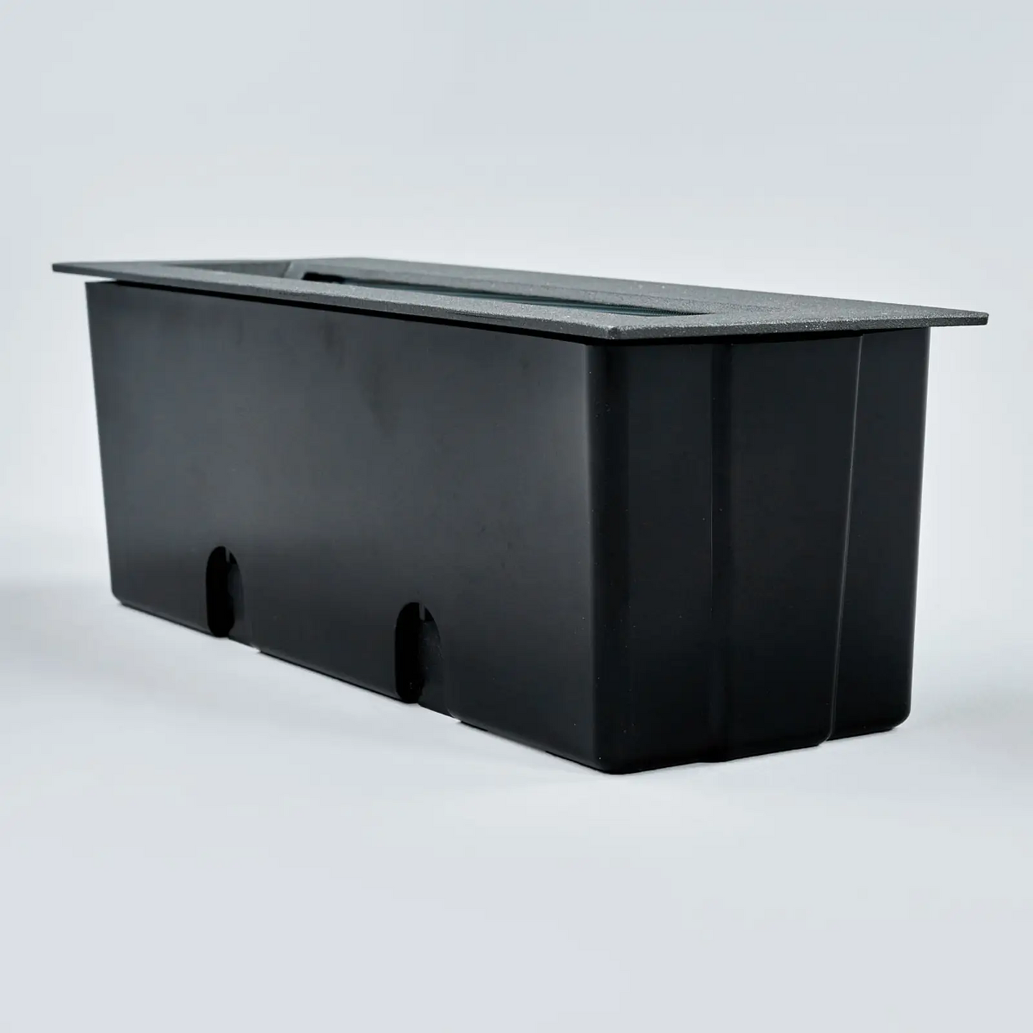 Tamsus Loya LED įleidžiamas šviestuvas, tvirtinamas prie sienos išorėje