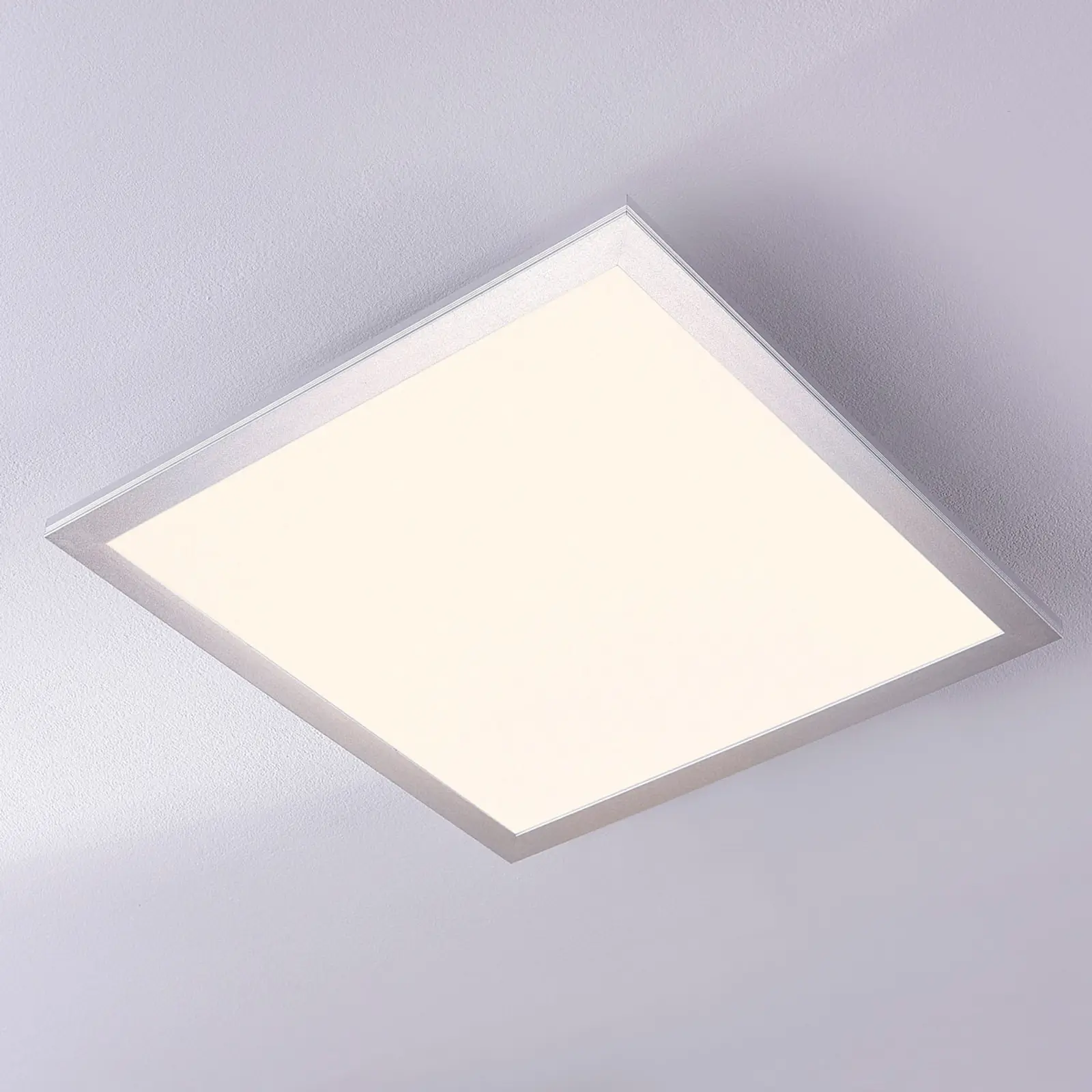 Lindby Livel LED skydelis, 4000K, 40cm x 40cm