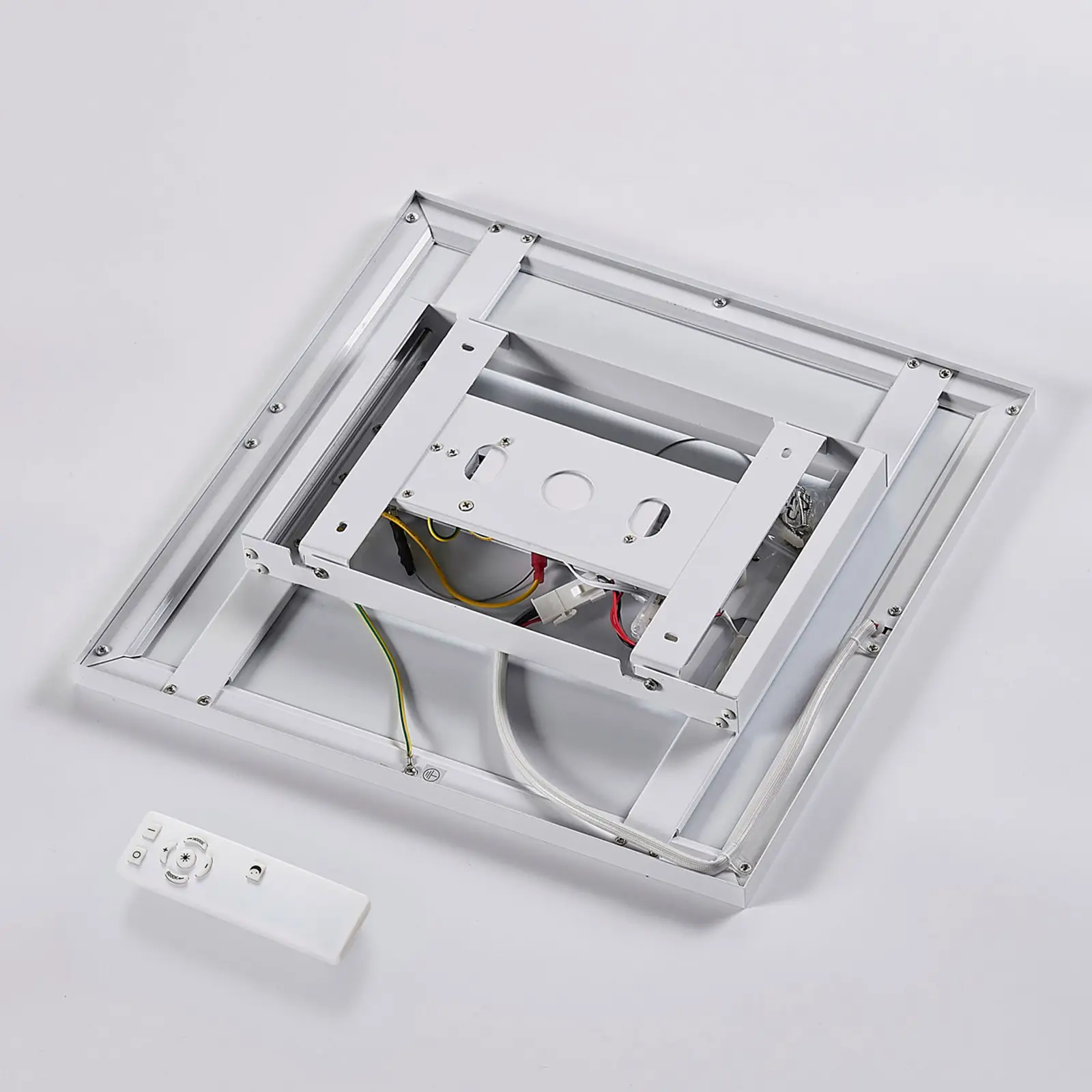 „Arcchio Philia“ LED skydelis, CCT, 40 cm x 40 cm