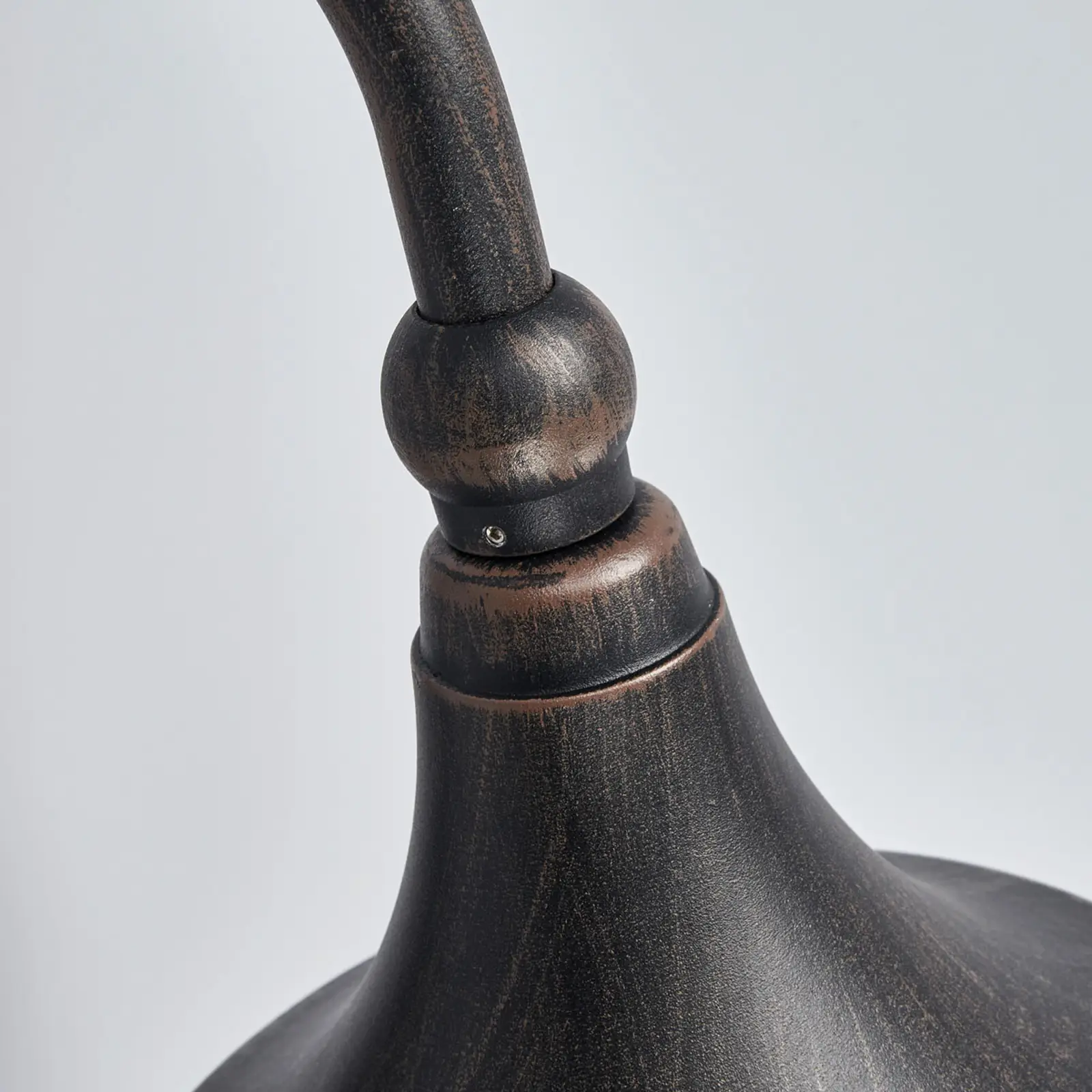 Sieninis lauko šviestuvas Daphne, senovinis juodas, su jutikliu