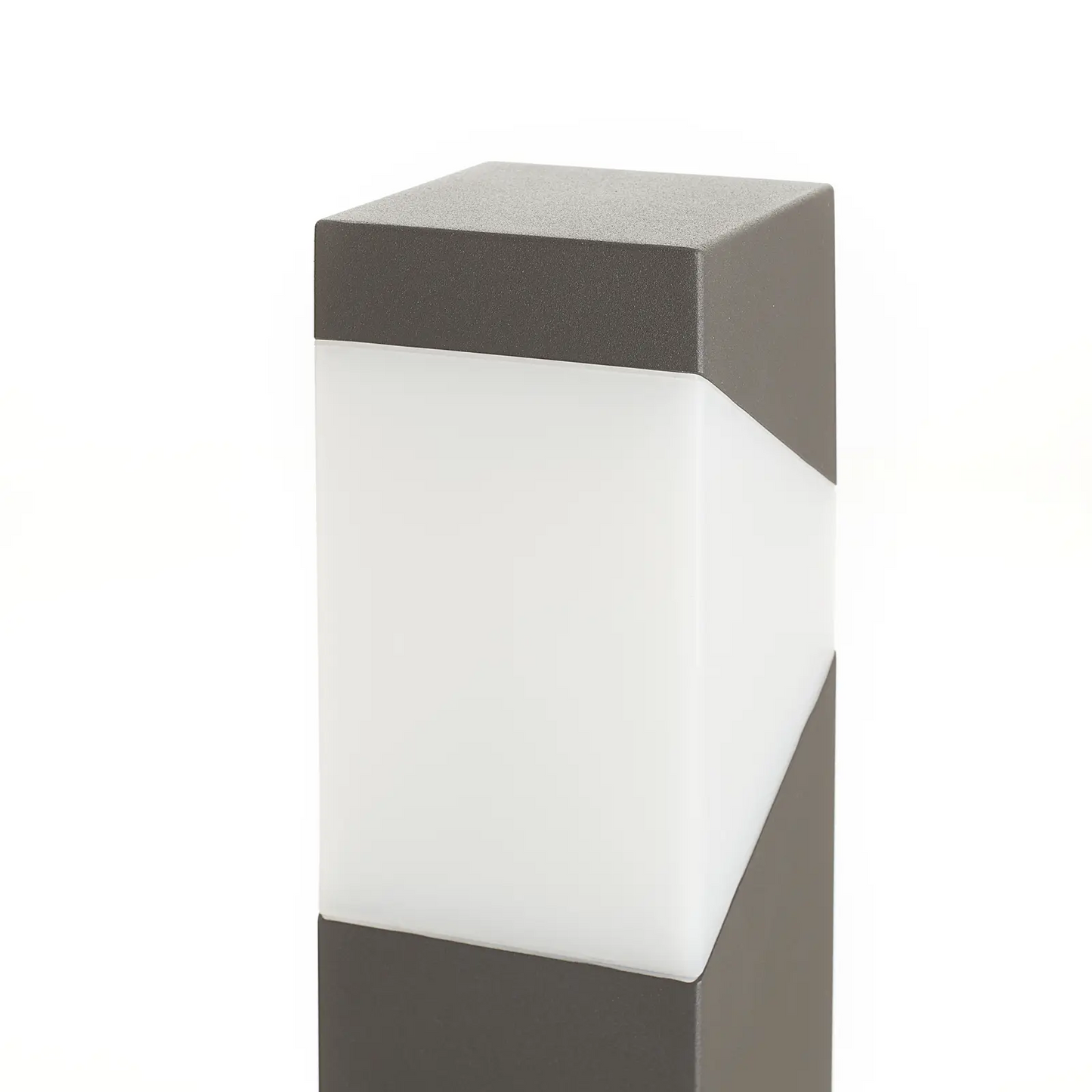 Kelio šviestuvas Kiran pagamintas iš aliuminio