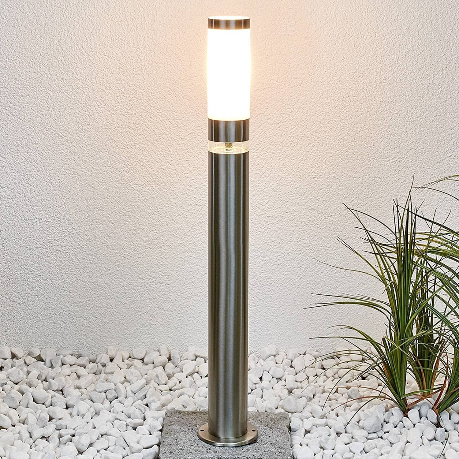 Tako šviestuvas Binka pagamintas iš nerūdijančio plieno