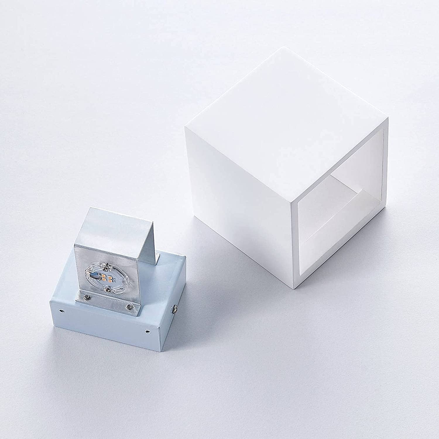 Kubo formos Kay LED sieninis šviestuvas iš gipso