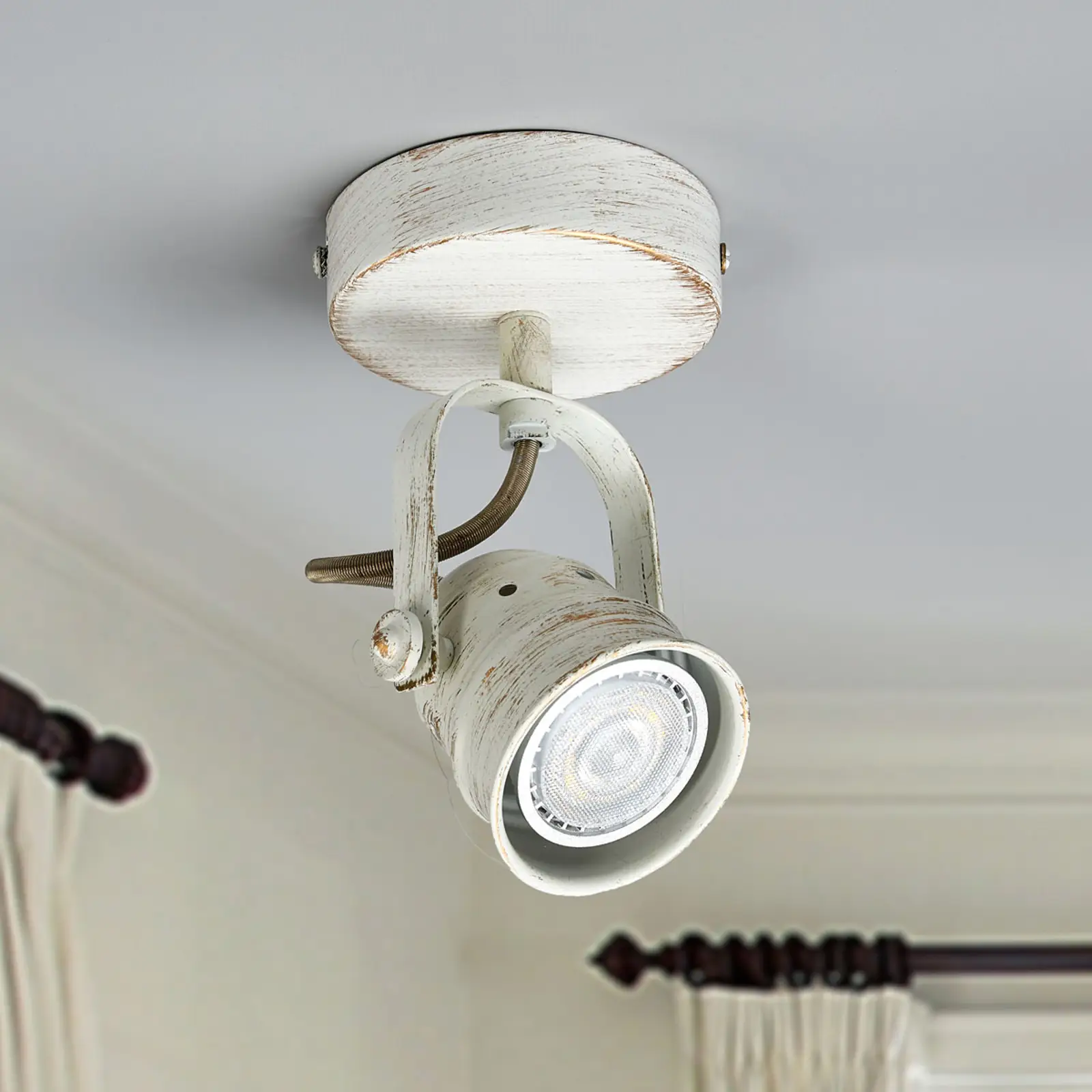 Baltas LED prožektorius Leonor su GU10 lempa