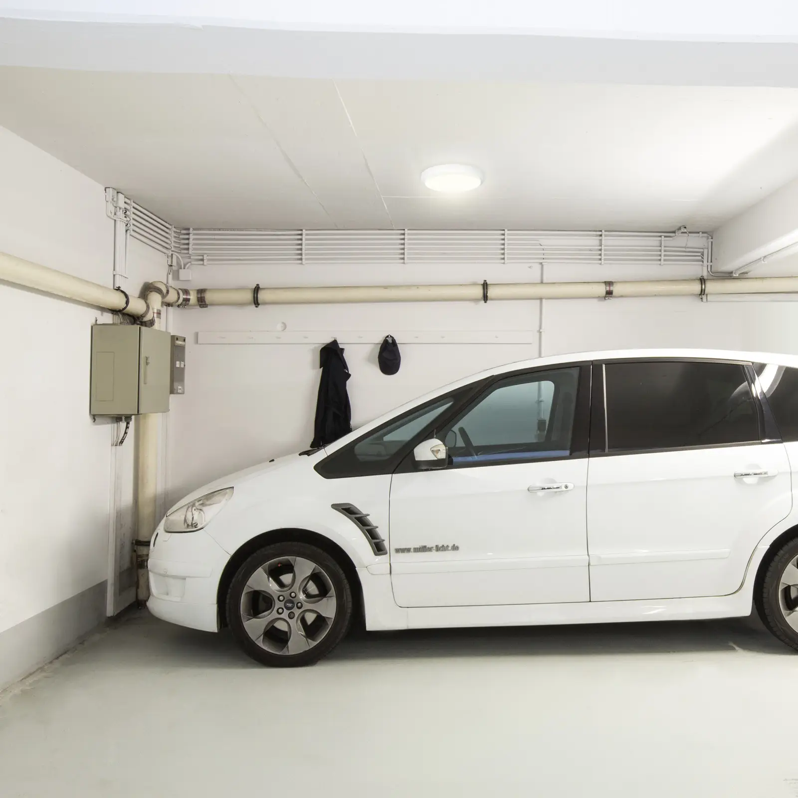 Lumens Müller Licht 20300537 lubinė LED lempa 8W 4000K 650lm IP54 176x56mm