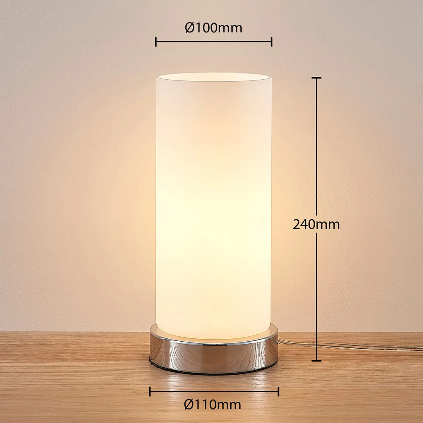 Cilindrinė stiklinė stalinė lempa Elianna su chromuotu pagrindu