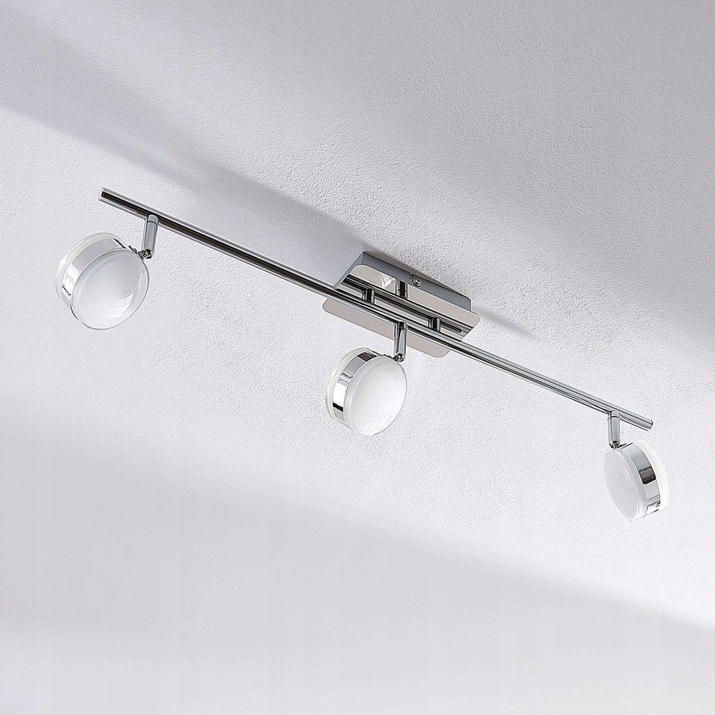 3 lempučių Ksenija LED lubinis šviestuvas, reguliuojamas