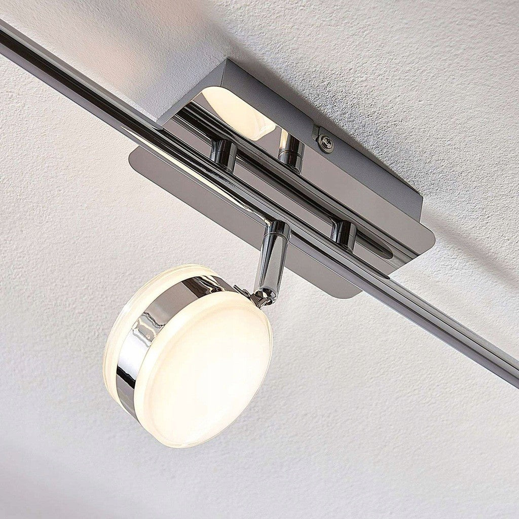 3 lempučių Ksenija LED lubinis šviestuvas, reguliuojamas