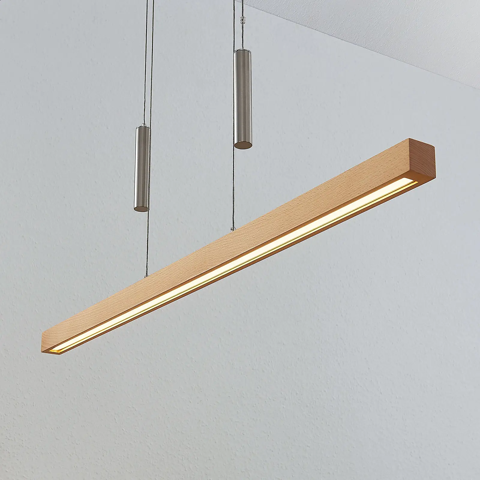 LED linijinis pakabinamas šviestuvas Pia buko mediena