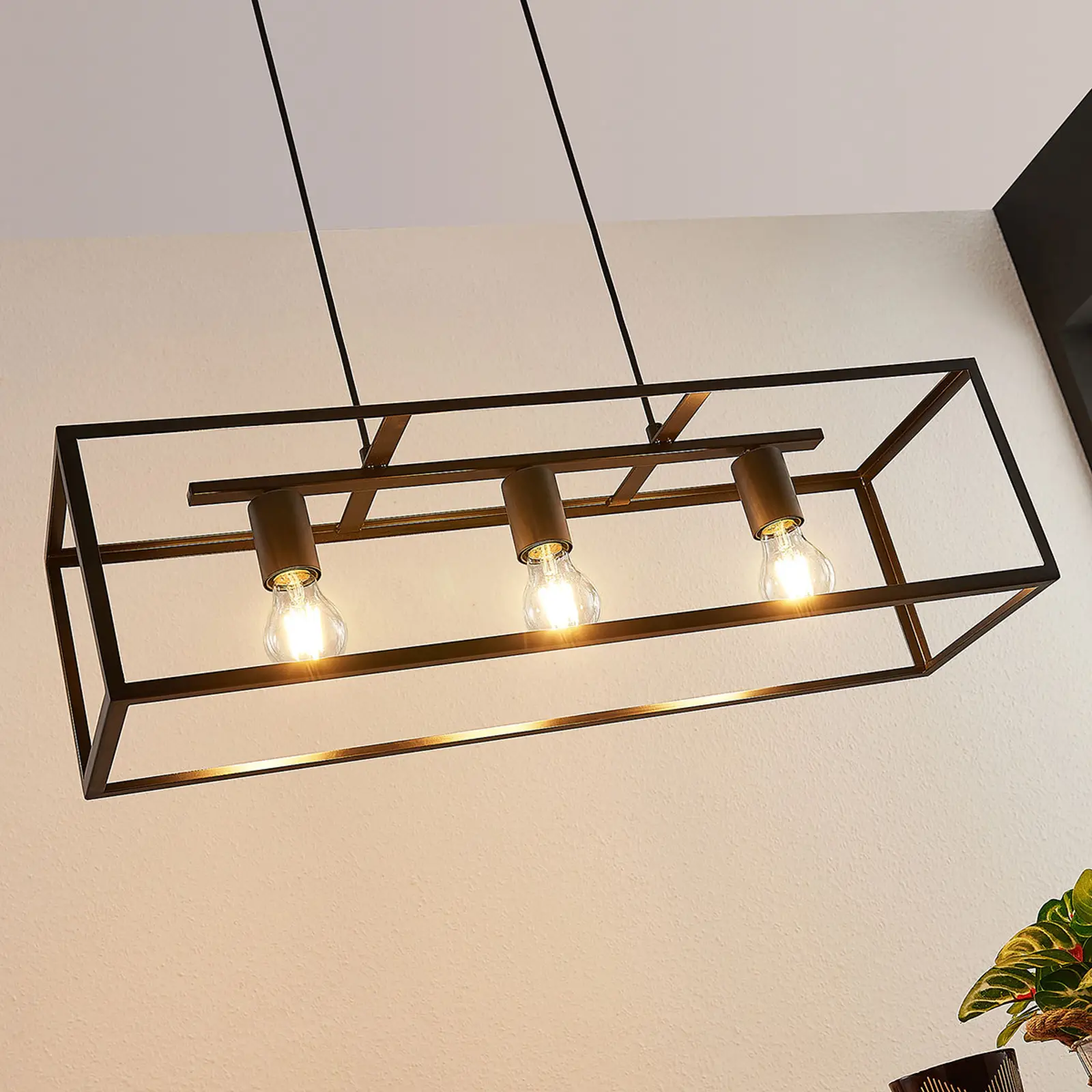 Juodos spalvos pakabinamas narvelis Emily, 3 šviestuvai