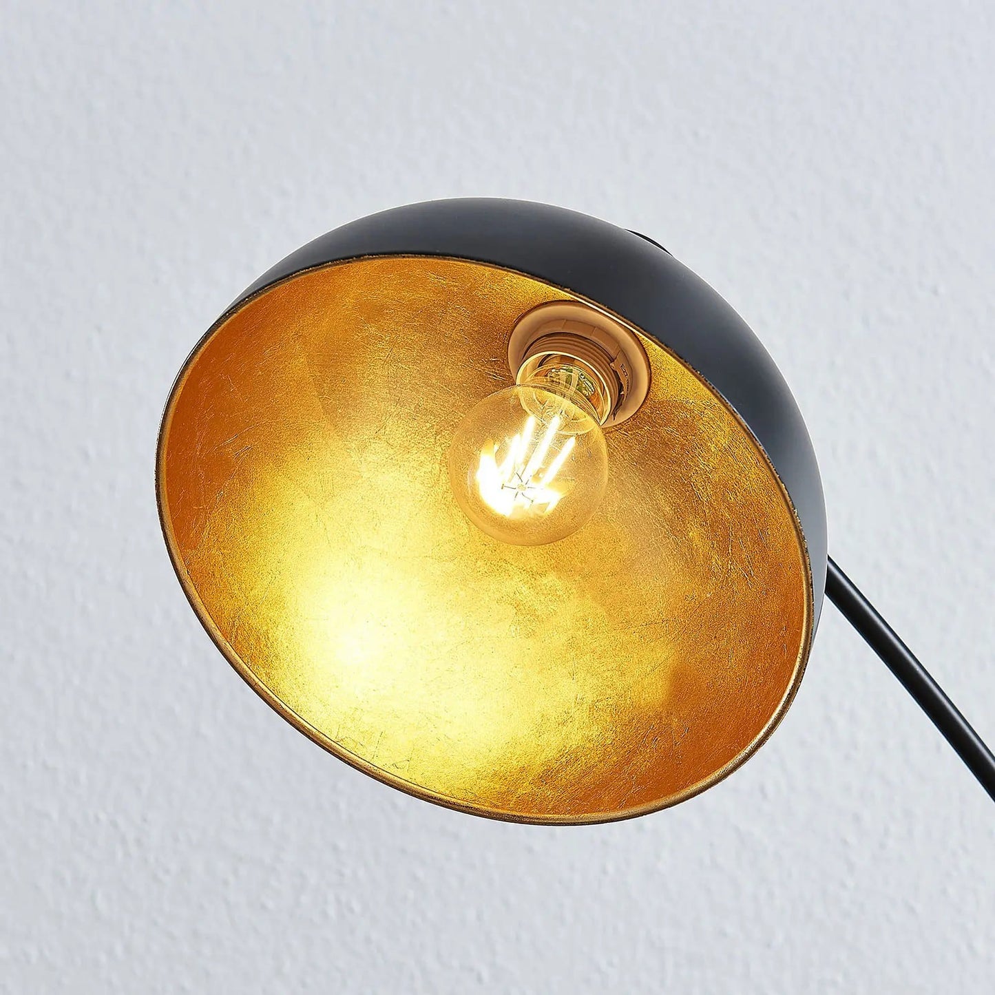 Arkinis toršeras Phileas juodos ir auksinės spalvos