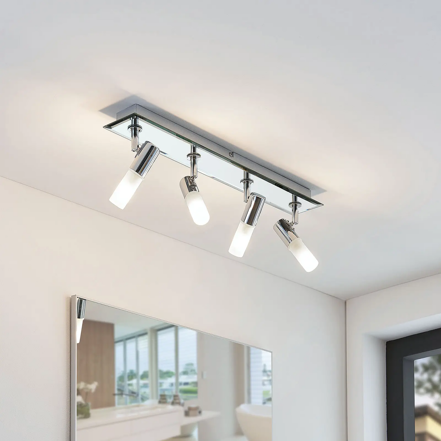 Vonios prožektorius Zela, 4 liepsnos, 53 cm ilgio