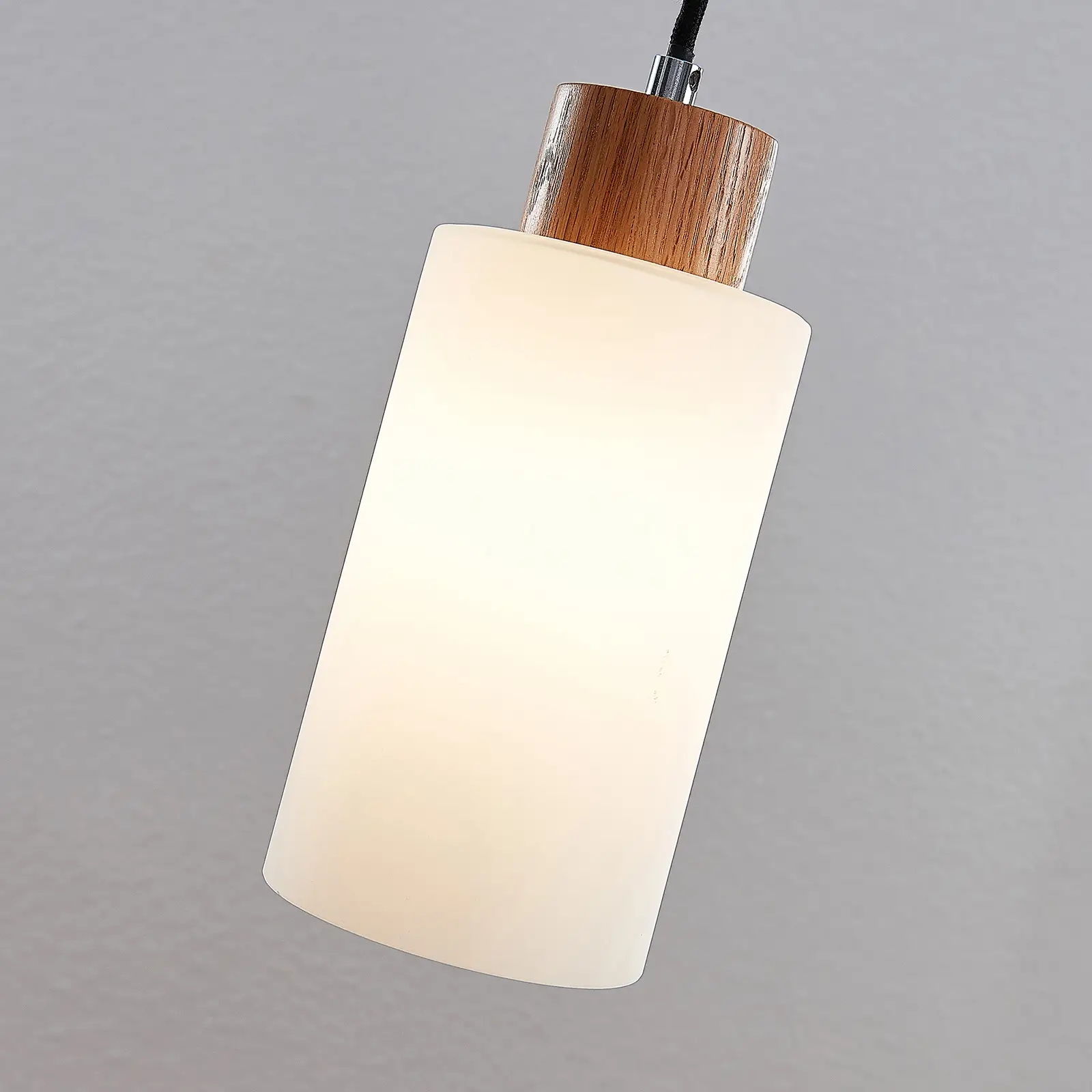 Lindby Nicus medinis pakabinamas šviestuvas, vienos lemputės