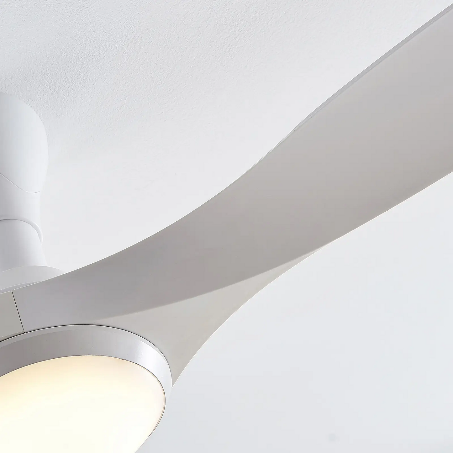 Starluna Borga LED lubų ventiliatorius 3 mentės, baltos spalvos