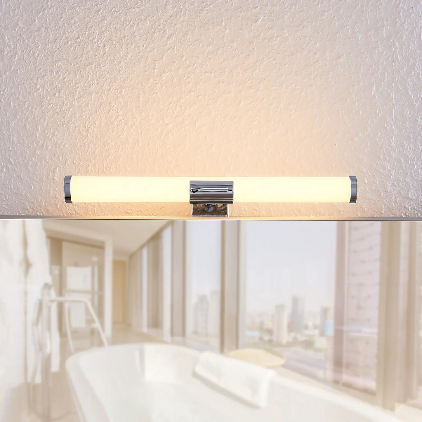 Lindby Naili LED veidrodinis šviestuvas, chromas