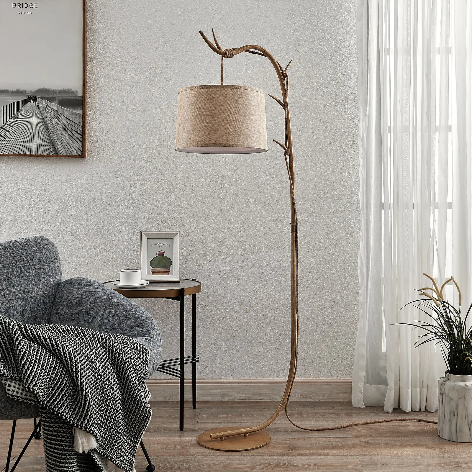 Lindby Umut toršeras šakos formos rėmu