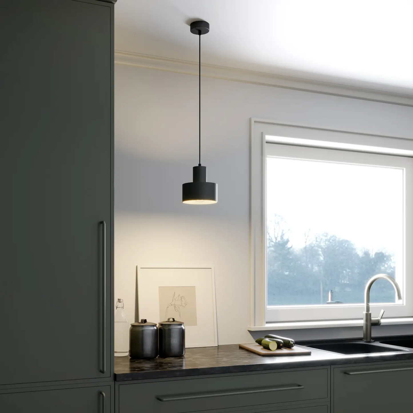 Rif metalinis pakabinamas šviestuvas, juodas, Ø 15 cm