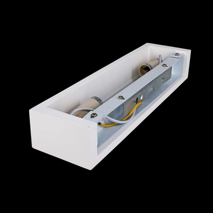 Matteo - kvadrato formos sieninis šviestuvas