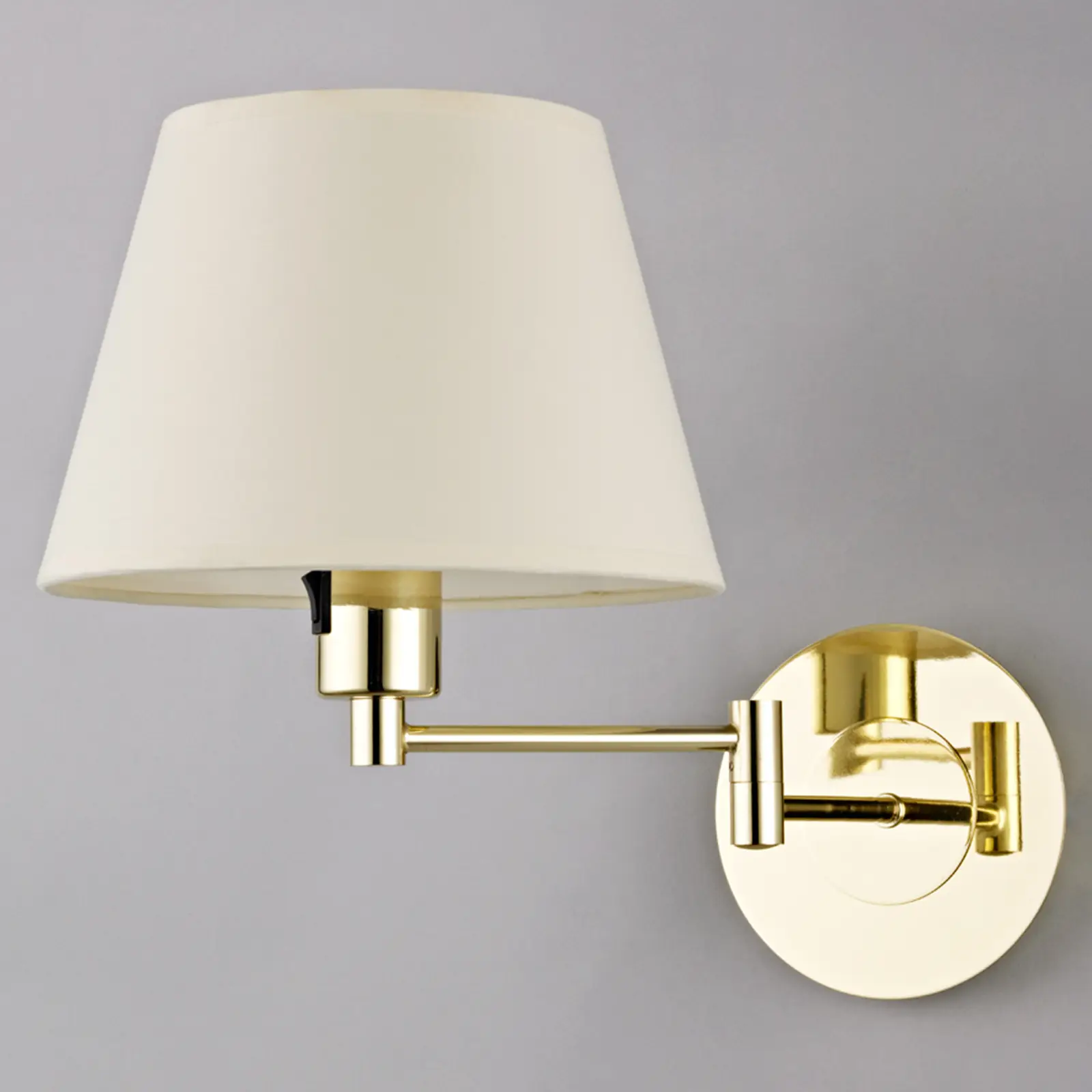 Sieninis šviestuvas Pola, ištraukiamas gaubtas, žalvaris