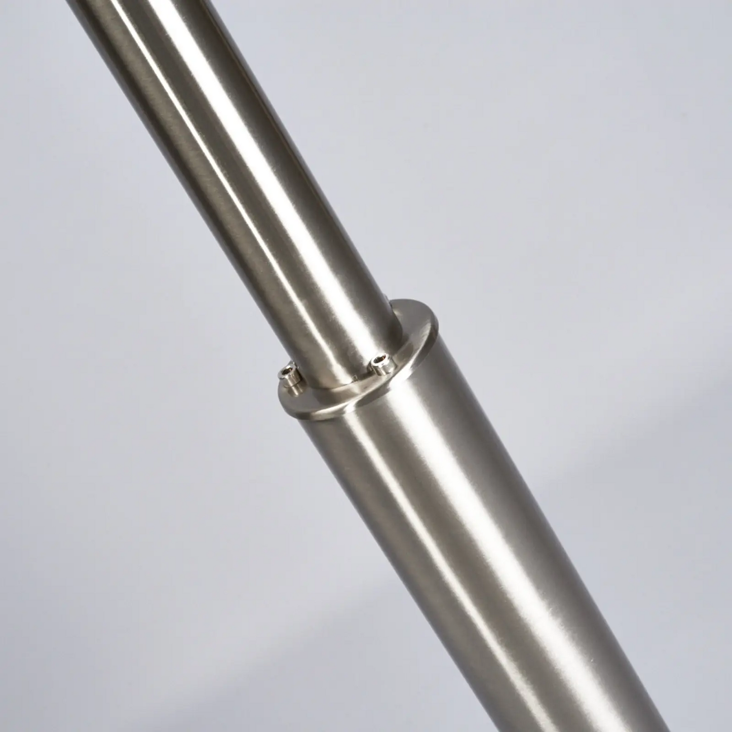 Kandeliabra Samuel su 3 stikliniais rutuliais