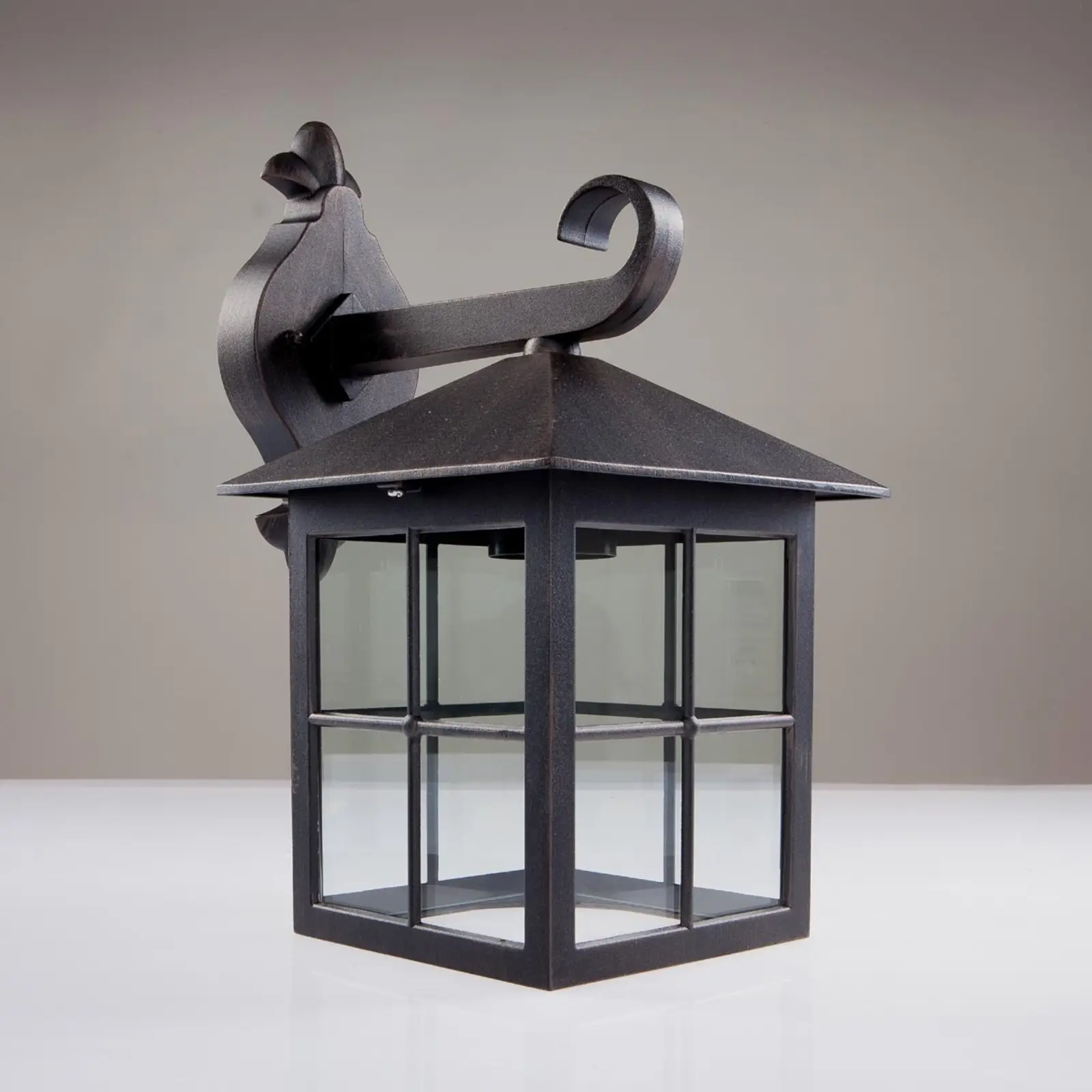 1 lemputė lauko sieninis šviestuvas Ida