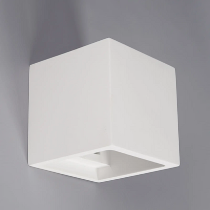 Kubo formos Marita LED sieninis šviestuvas iš gipso