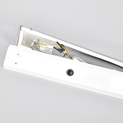 2 fl. Dejan vonios sieninis šviestuvas chromo