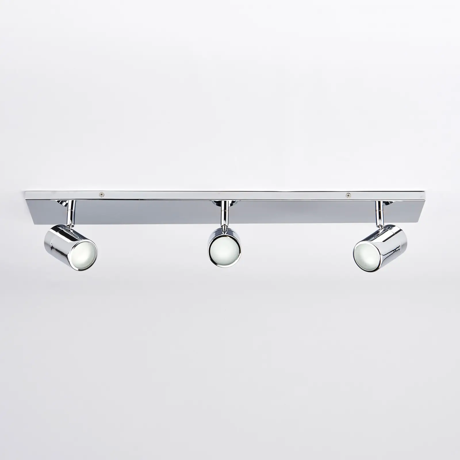 Trijų lempučių Dejan vonios lubų šviestuvas