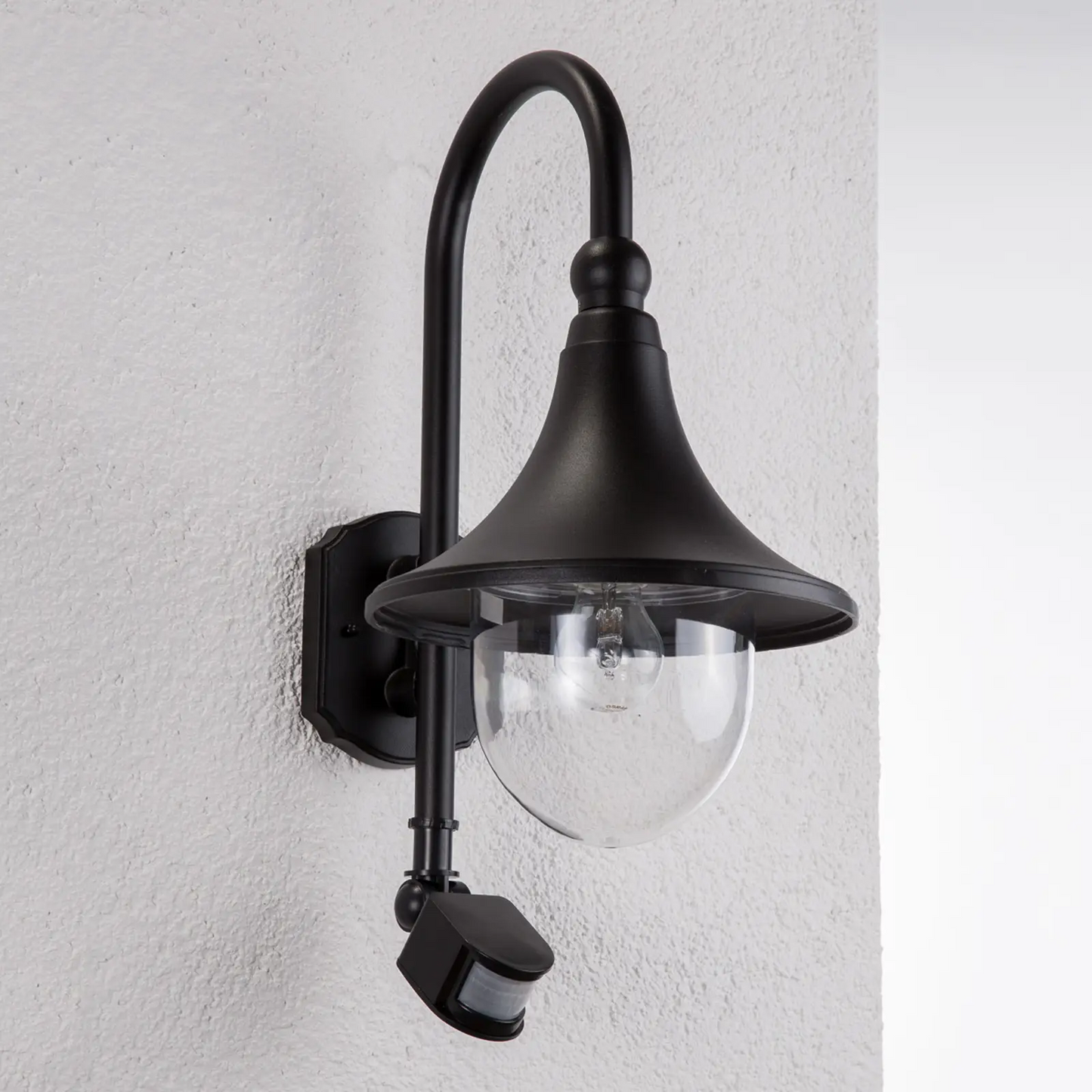 Sieninis lauko šviestuvas Daphne, juodas, su jutikliu