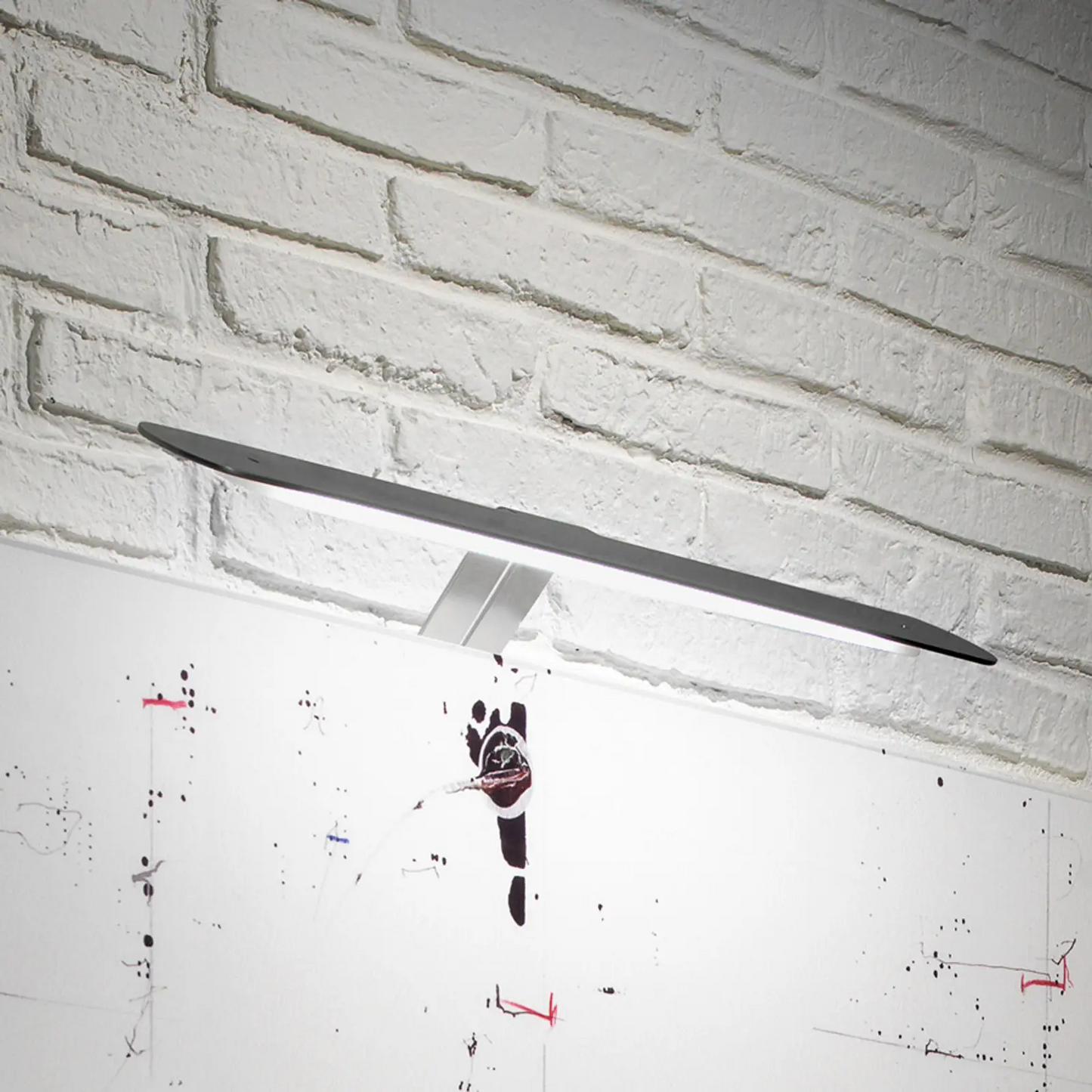 Labai modernus LED šviestuvas Agora