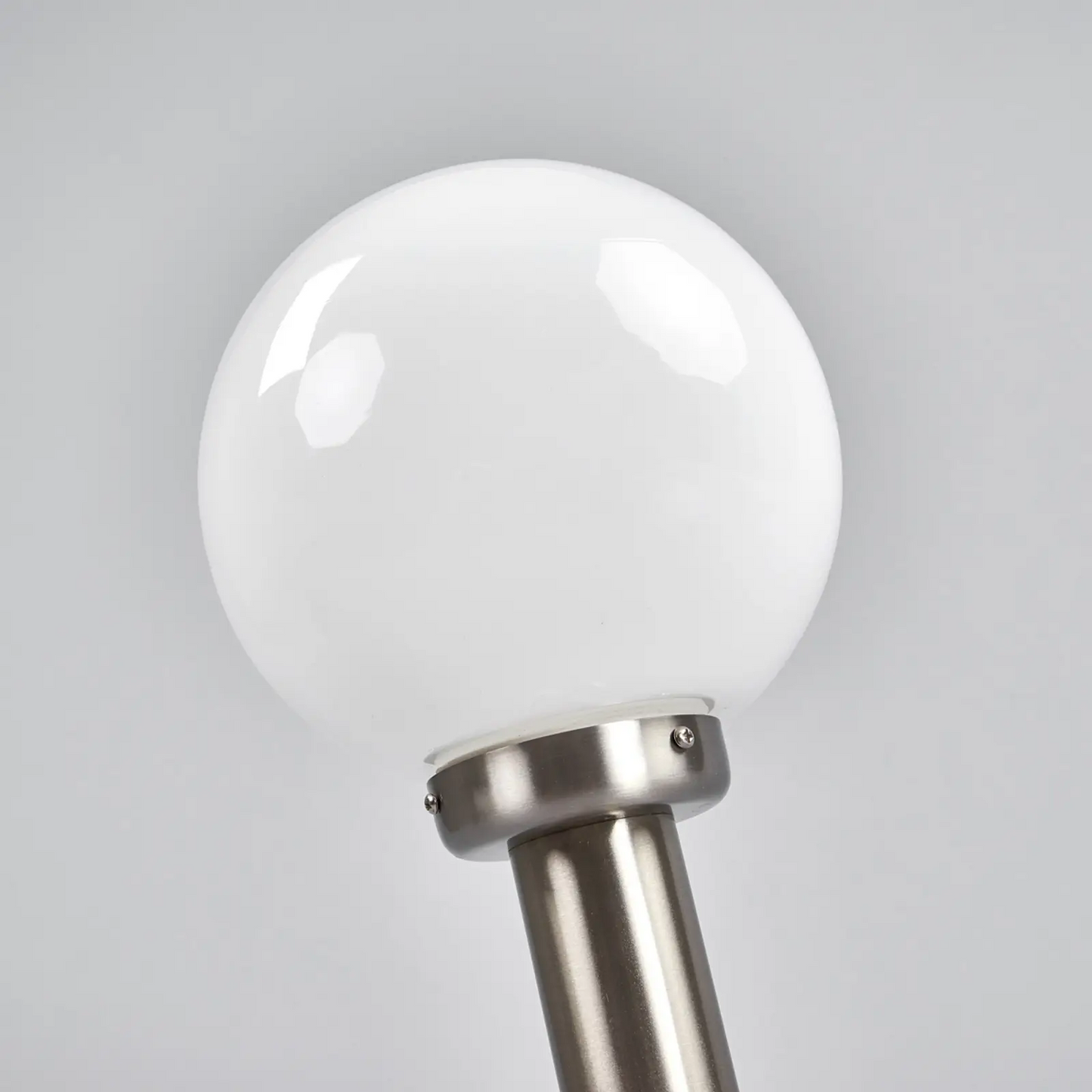 Lindby pjedestalo lempa Vedran