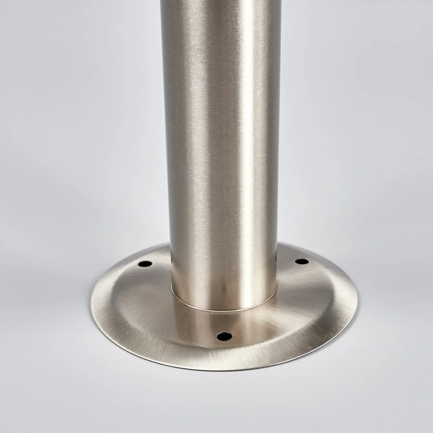 Lindby pjedestalo lempa Vedran