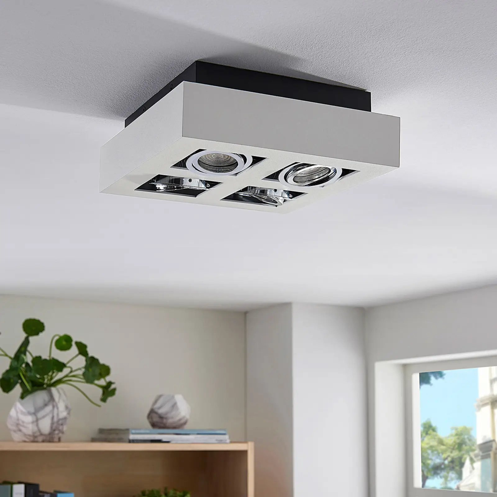 Kvadratinis Vince LED lubinis šviestuvas baltas, 4 lempučių.