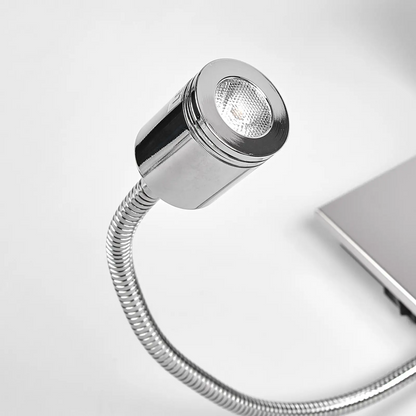 Sieninis šviestuvas Tamara su medžiaginiu šviestuvu ir lanksčia LED rankena