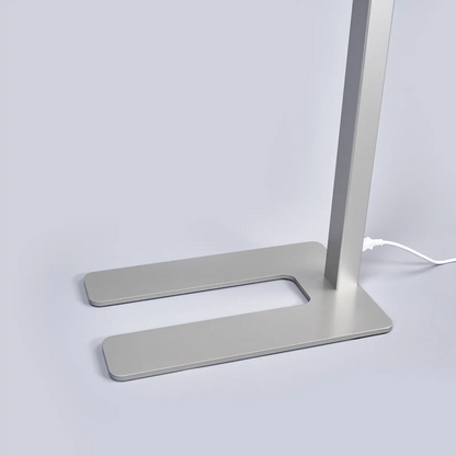 Sidabrinės spalvos biuro LED toršeras Dorean