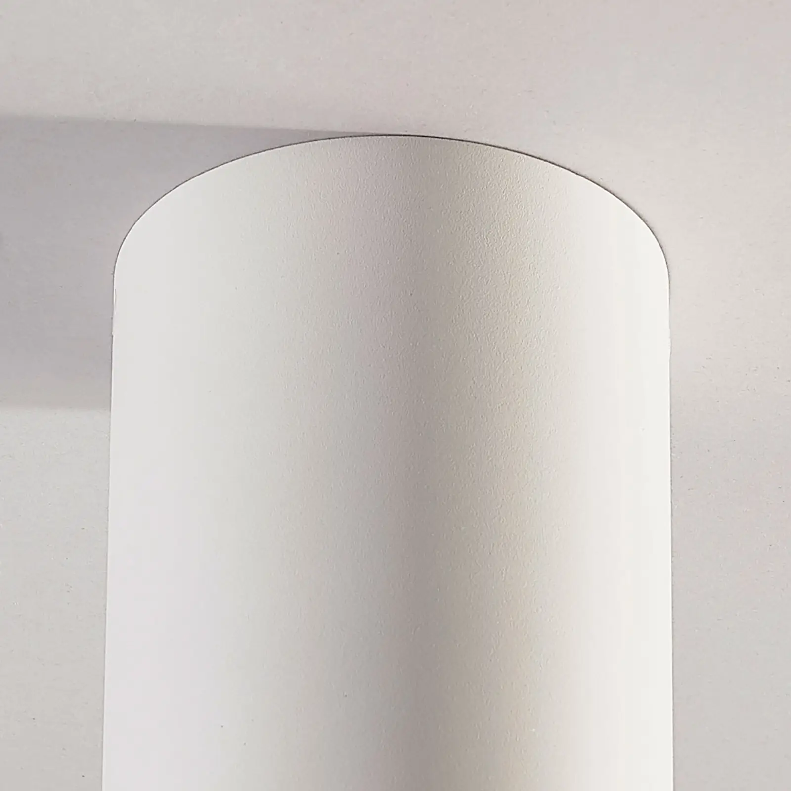 Paviršinis lubų prožektorius Jolina, baltas